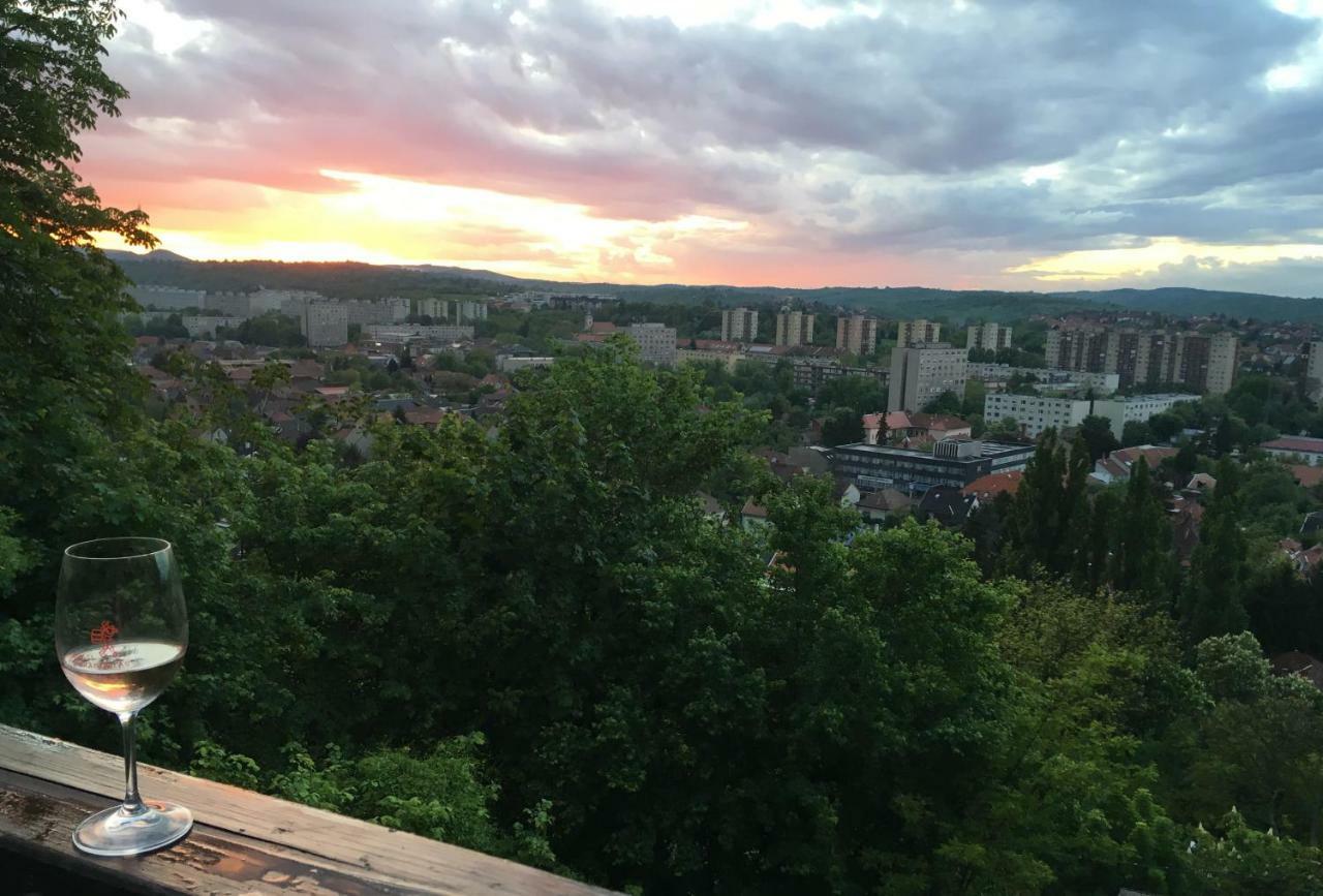 Mse Apartman Miskolc Exterior foto